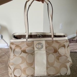 Coach handbag